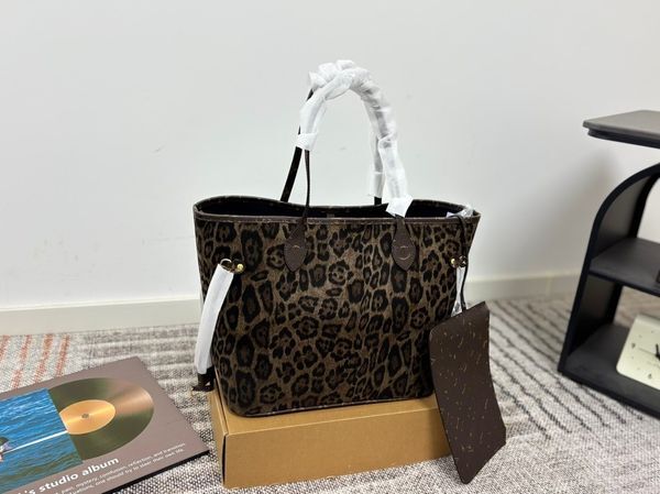 Color: 2. - Adult: yes - Designer Bag Women's Never f Leopard Pattern Shopping Bag Leopard Pattern Large Capacity Women's Commuter Bag 2-in-1 Wallet High Quality Shoulder Backpack