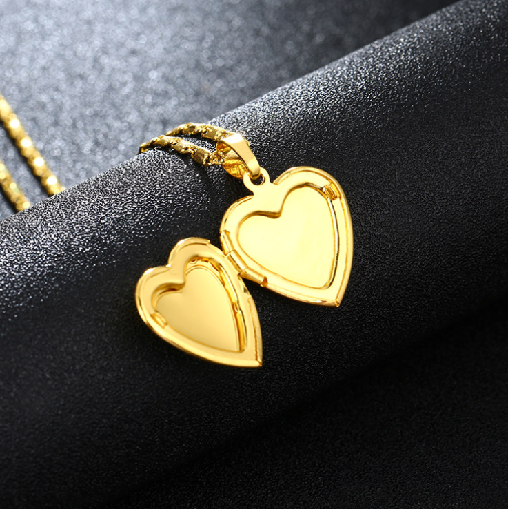 Islamic Heart Necklace - Religious Jewelry