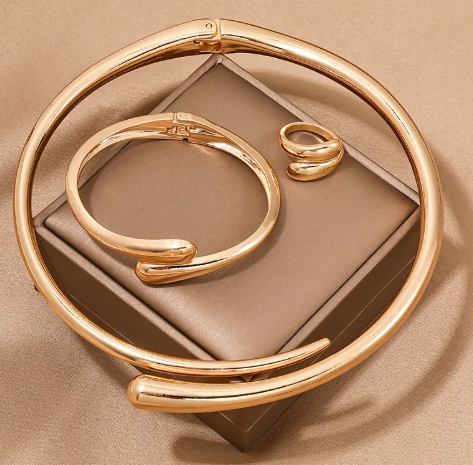 Geometric Metal Jewelry Set