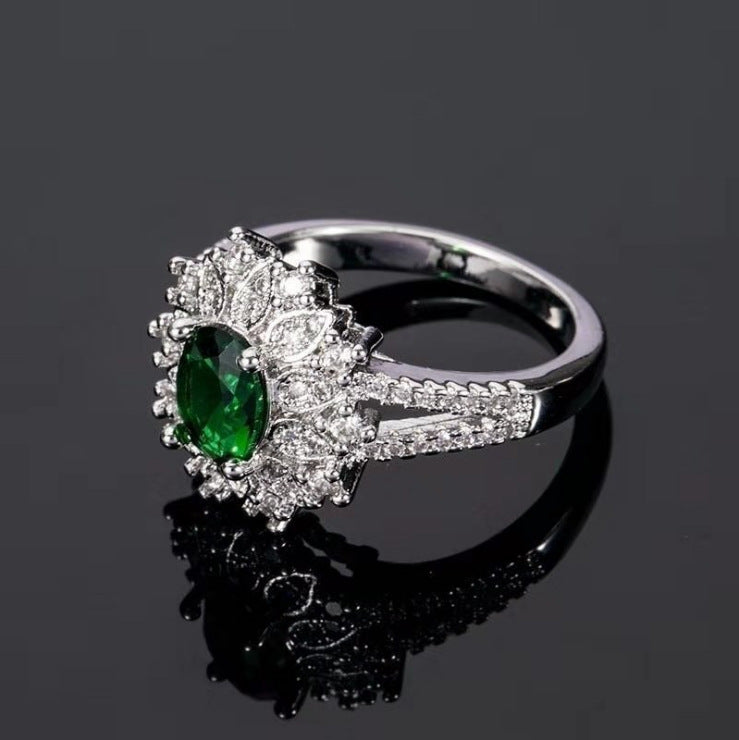 Green Zircon Decorative Ring Jewelry