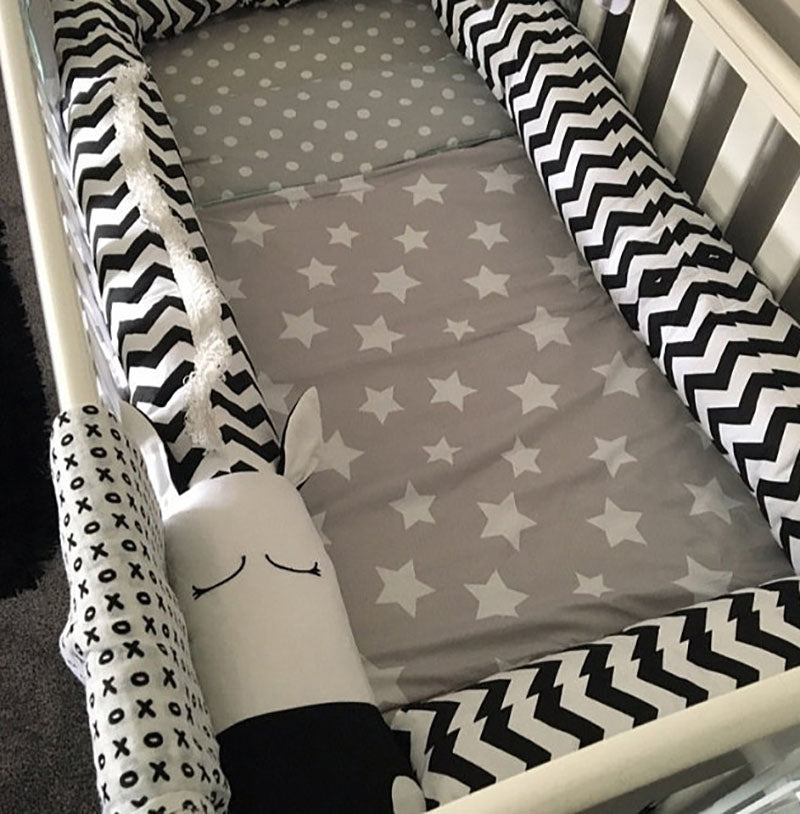 Cot Bumper Zebra Design in Cotton for Baby Safety