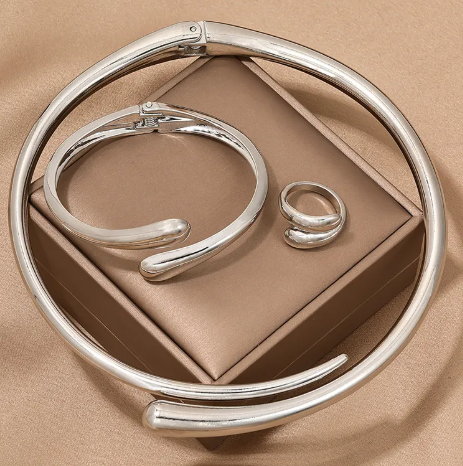 Geometric Metal Jewelry Set