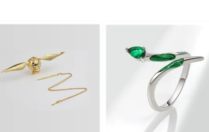 Flying Thief Rotatable Wings Jewelry Box
